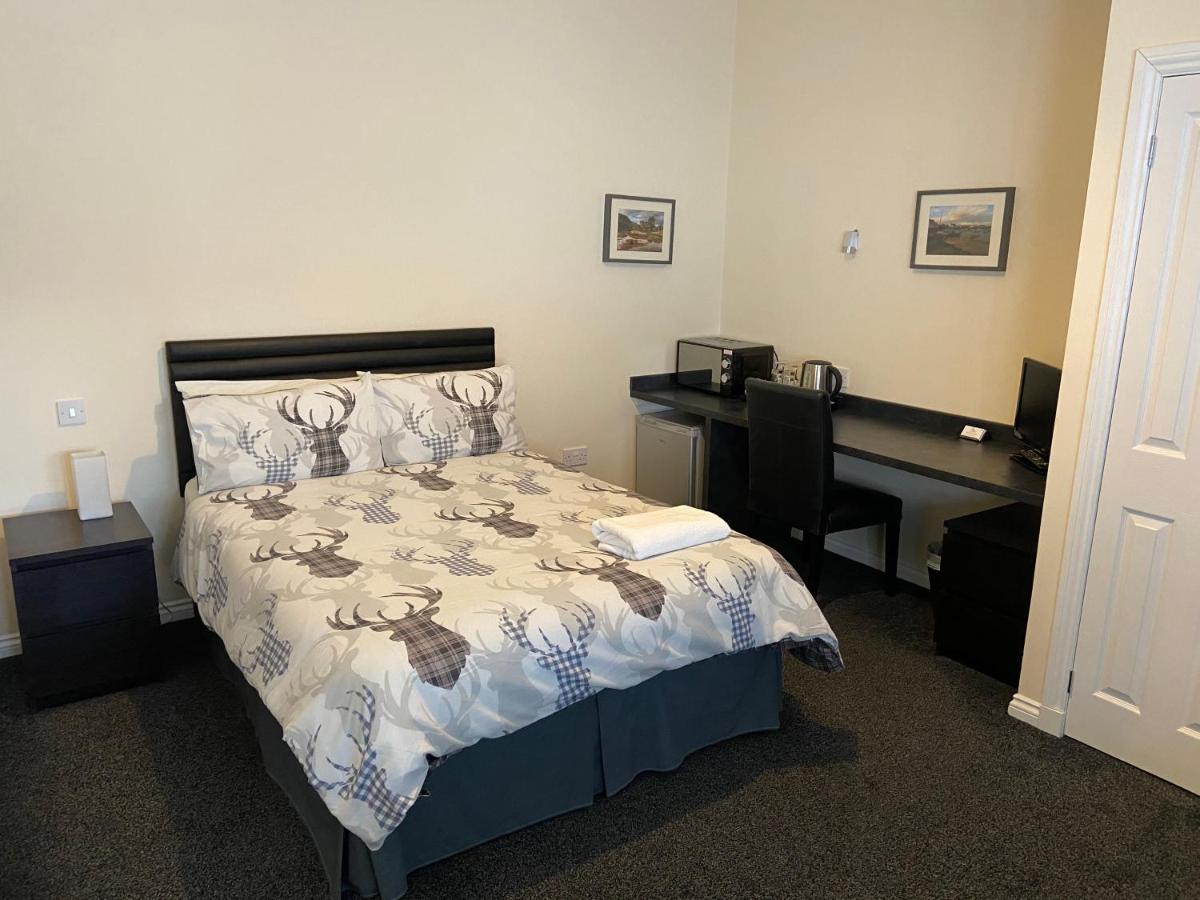 Ivy Cottage-Serviced Accommodation Dyce Exterior photo